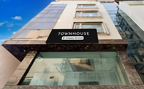 Super Townhouse Oak New Delhi Central Railway Junction Formerly Uppal International